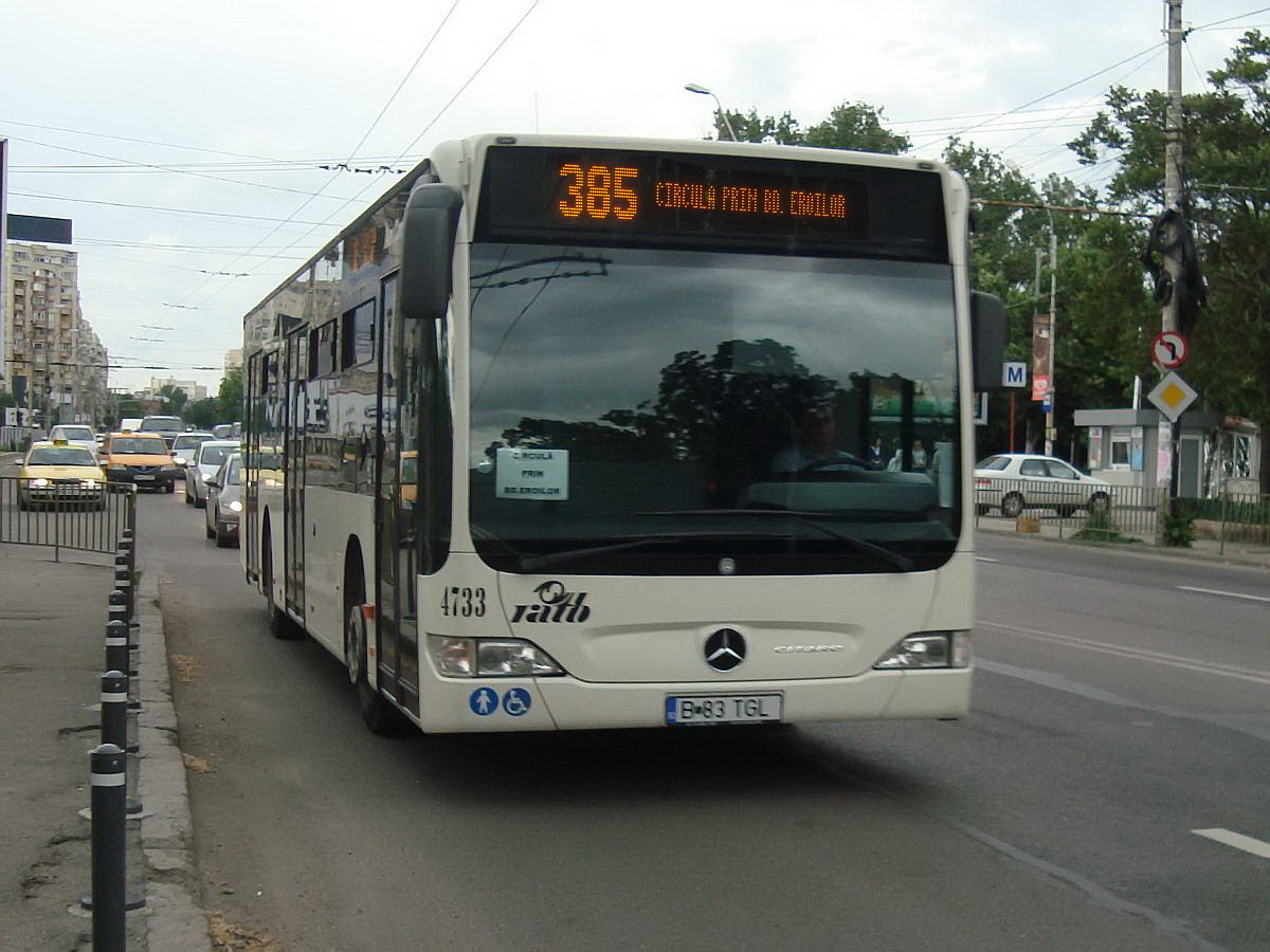 Linia 385 (Valea Oltului - via Izvor - Piata Sf. Vineri)